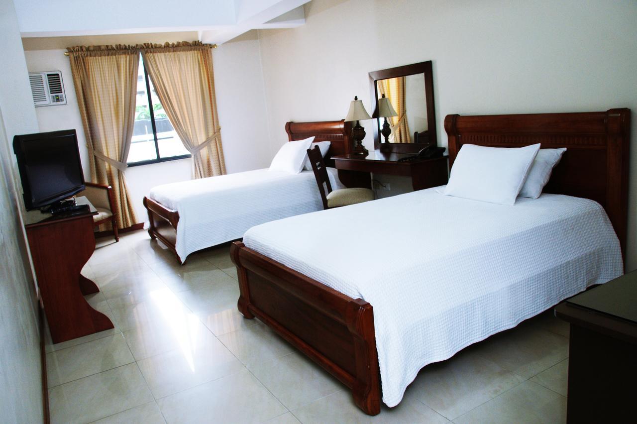Marcelius Business Hotel Guayaquil Exterior photo
